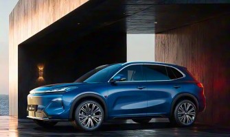 Geely запустила Starship 7 EM-i 2026 — конкурента BYD Song Pro DM-i від 13 400 USD